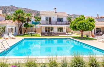 House Flipping Strategies in Cyprus: Maximum ROI Guide